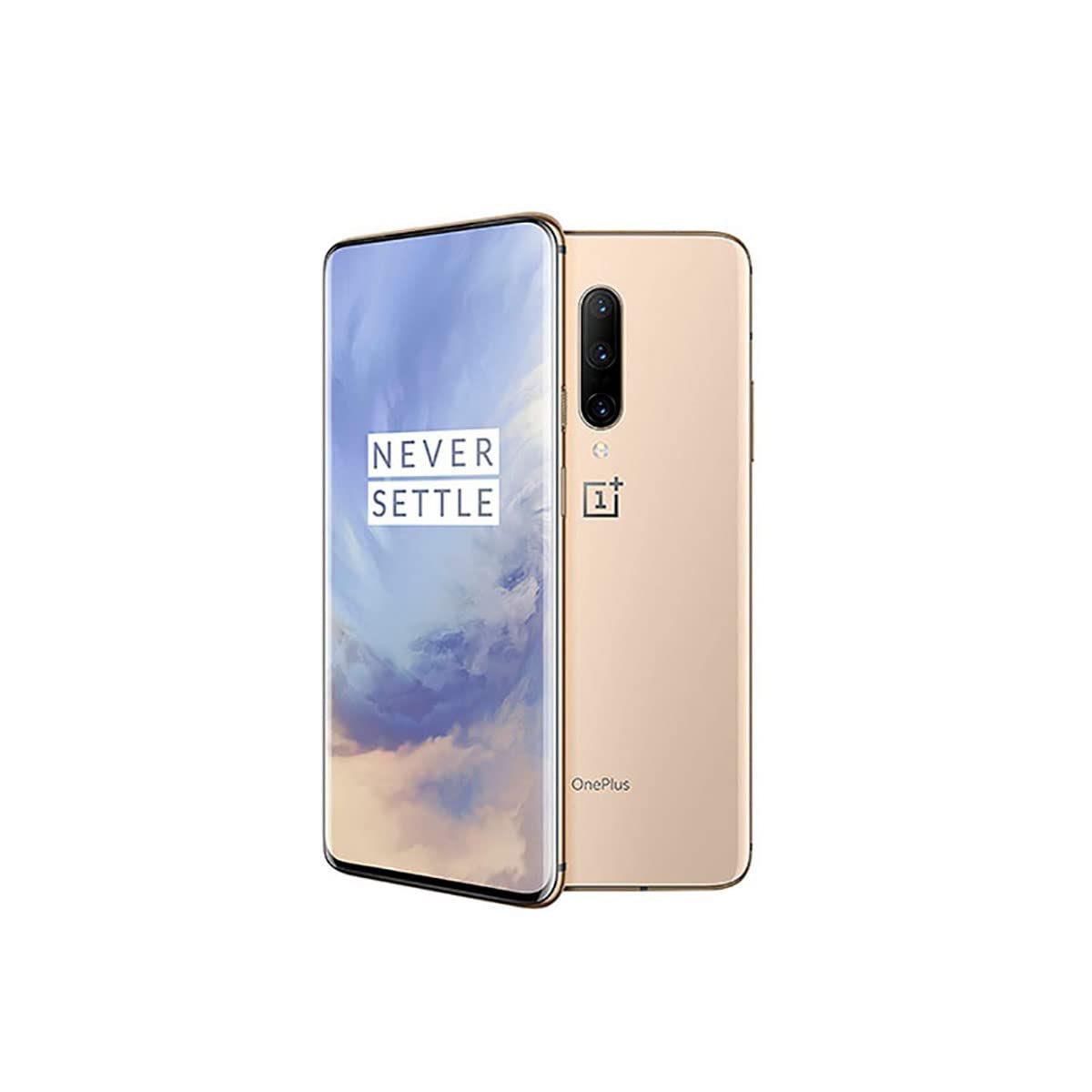 Sankew06's tweet image. 2019 Phones were just too good 🤌