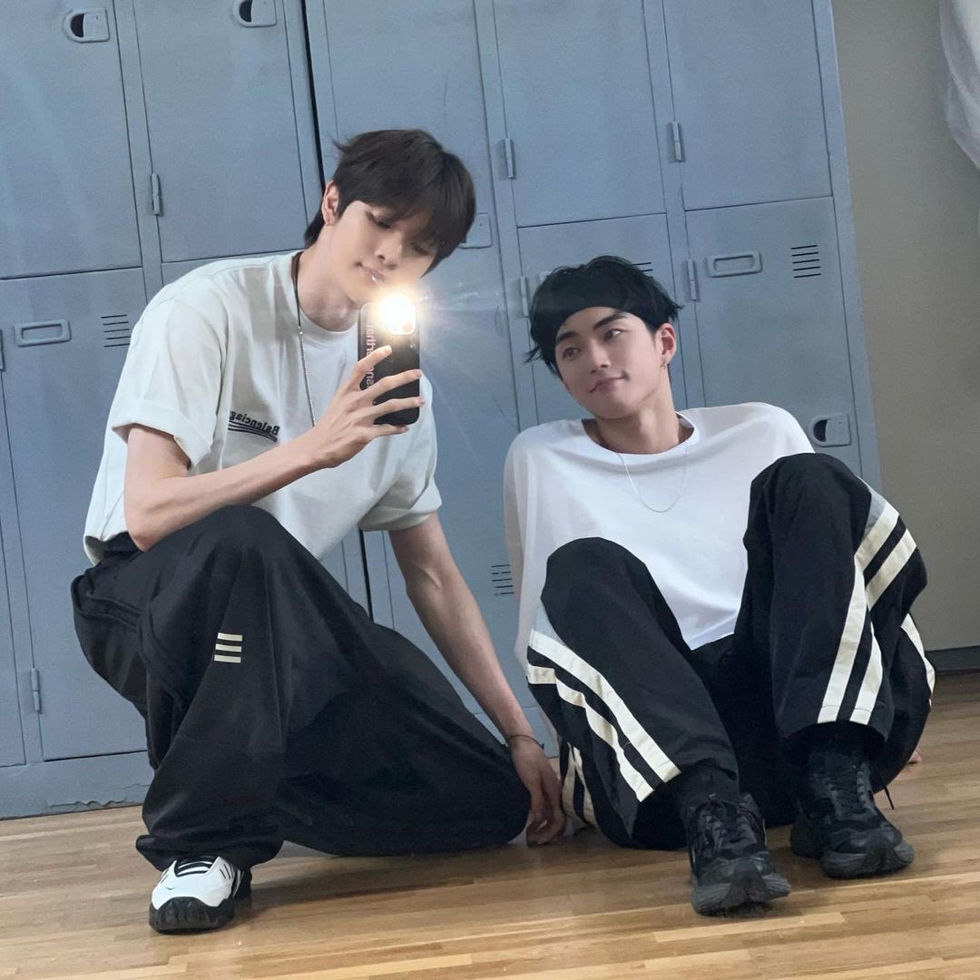 inxjupit's tweet photo. มันก็รักของมันอะ 🥺 https://t.co/ERiI99DLf0