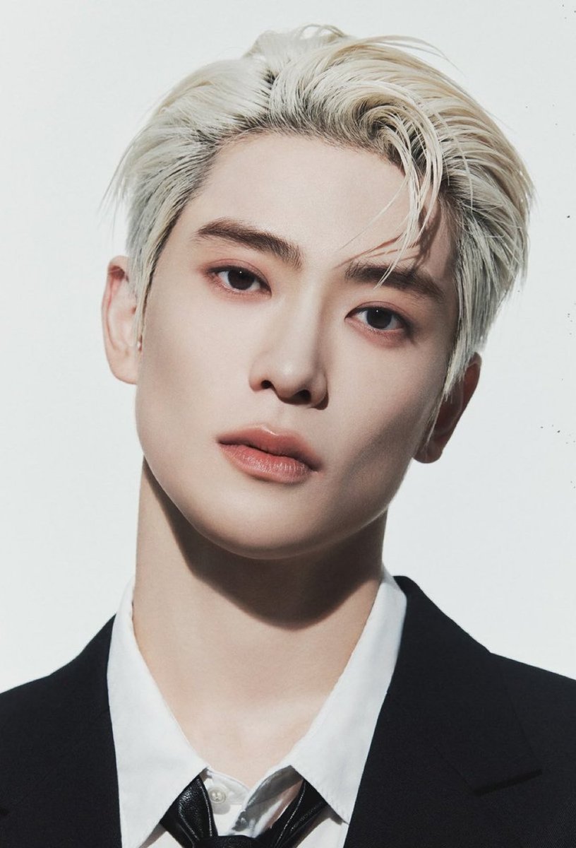 𝙖 𝙩𝙝𝙞𝙣𝙜 𝙤𝙛 𝙗𝙚𝙖𝙪𝙩𝙮 tweet media