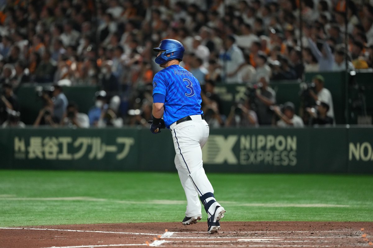 確信歩き #オースティン 選手 #東京ドーム #JERAクライマックスセ