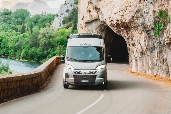 The coming season sees Etrusco introduce a new T-series on the Fiat, a Plus specification for campervans as well as a new layout and a new Ford-based compact coachbuilt with the fashionable face-to-face lounge. Check out the 2025 Etrusco Essential Guide: outandaboutlive.co.uk/motorhomes/new…