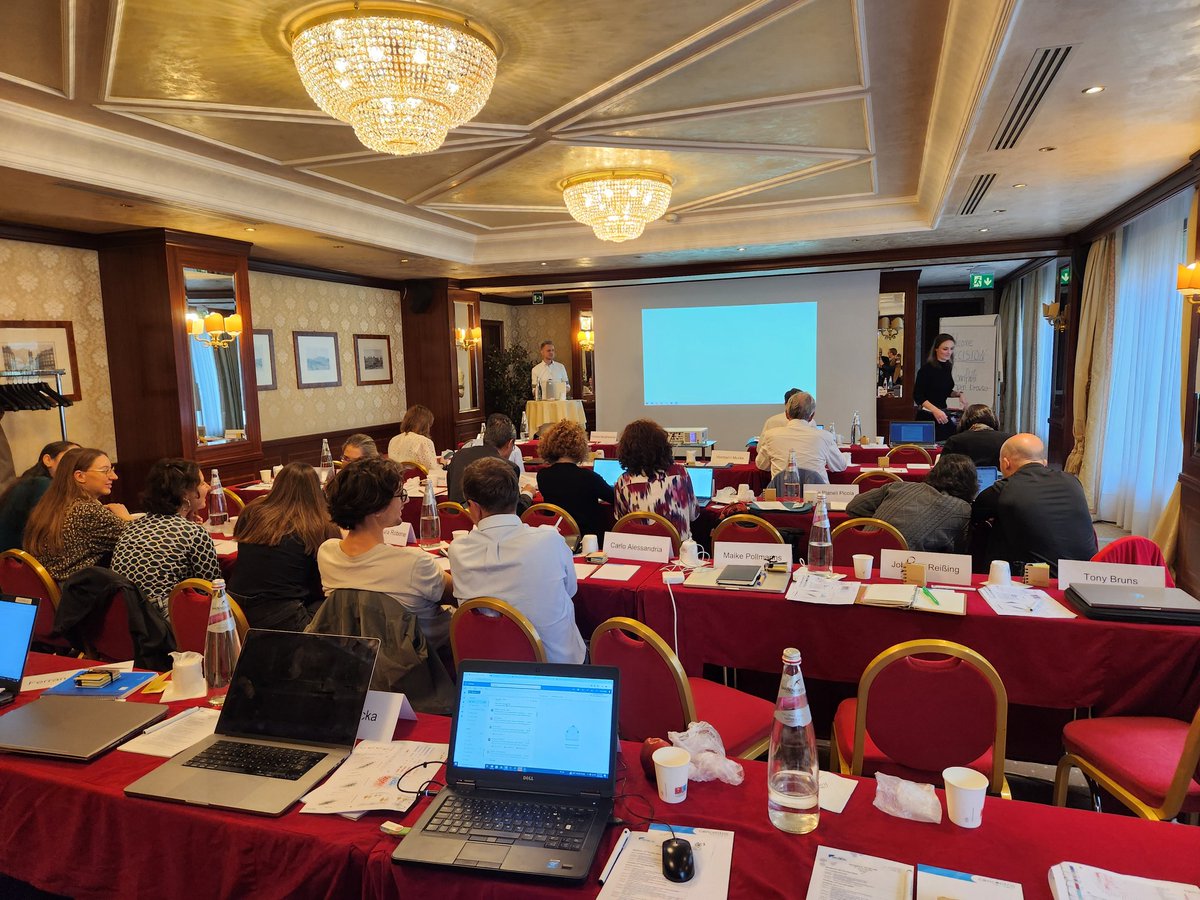 HM PharmaConsultancy tweet media