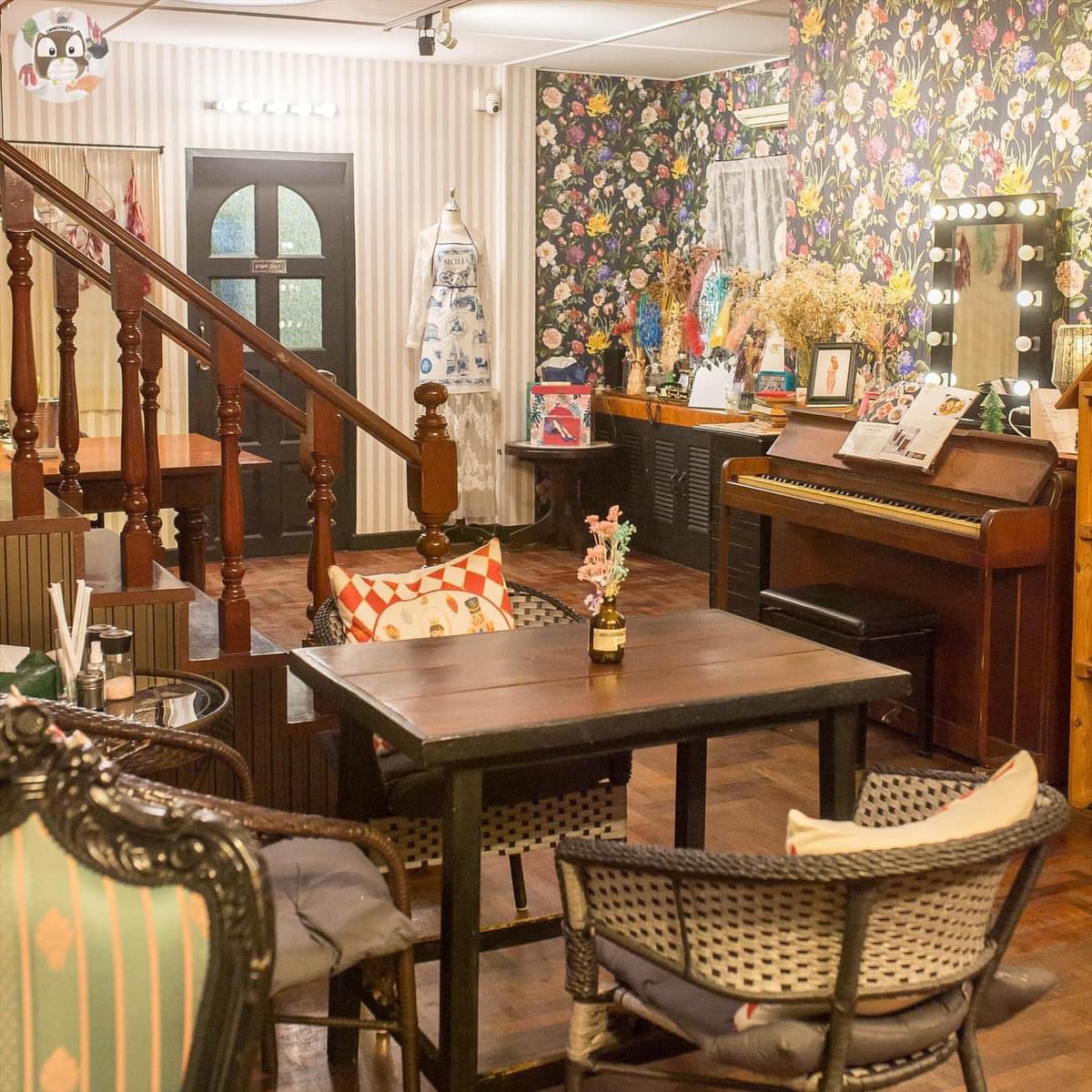 foodblogbkk's tweet photo. ร้านพาสต้าในบ้านย่านอารีย์ ฟีลโฮมมี่ๆ เมนูจะเป็นสไตล์ฟิว��ั่น ส่วนตัวเราชอบเมนไทโกะสุด เค้าจะมีทั้งแบบครีม และแบบผัดแห้งๆ อร่อยคนละแบบ😋 จานที่เป็นทรัฟเฟิลคาโบนาร่าก็ดี หอมๆนัวๆ เป็นร้านที่กินง่ายๆมาซ้ำได้เรื่อยๆ ชื่อร้าน Pink Typhoon @aroii https://t.co/OpR5zKKv3p