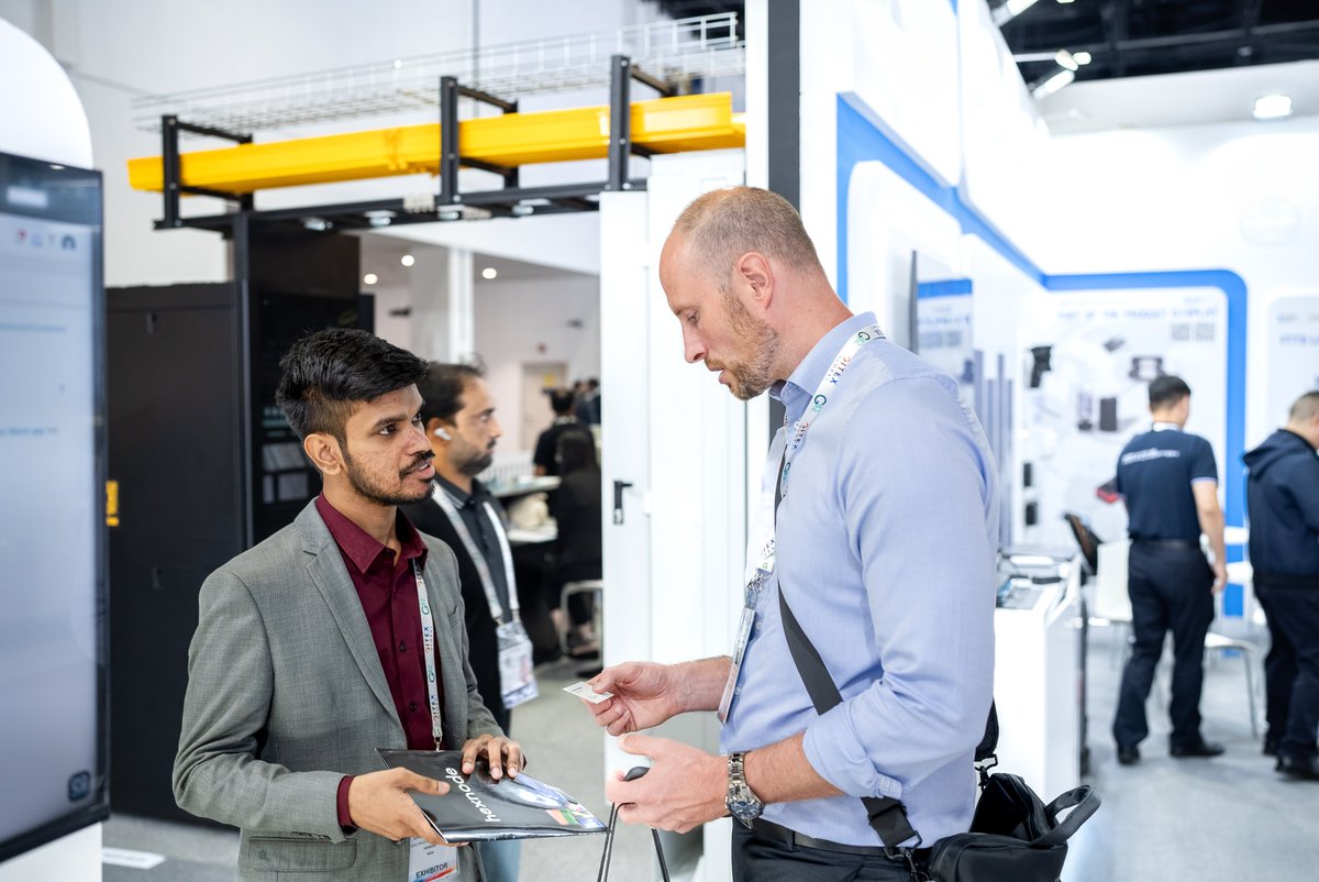 thehexnode's tweet image. At #GITEX24, the energy is electric, and our booth is buzzing with insightful conversations and valuable exchanges!

We are here to discuss the latest trends in UEM with our team conducting live demos, sharing knowledge, and learning from the best in the community.

#GITEXglobal…