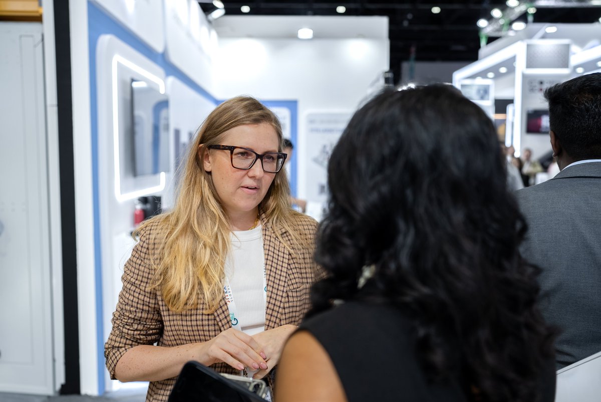 thehexnode's tweet image. At #GITEX24, the energy is electric, and our booth is buzzing with insightful conversations and valuable exchanges!

We are here to discuss the latest trends in UEM with our team conducting live demos, sharing knowledge, and learning from the best in the community.

#GITEXglobal…