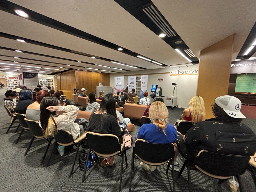 NTU Library (@ntusglibrary) on Twitter photo 5/ Full house today at tonight's Poetry Reading with Desmond Kon and Samuel Wee at the Humanities and Social Sciences Library, Nanyang Technological University! #NTUPoetryReading <a href="/ntu_humanities/">School of Humanities, NTU Singapore</a> 5/ Full house today at tonight's Poetry Reading with Desmond Kon and Samuel Wee at the Humanities and Social Sciences Library, Nanyang Technological University! #NTUPoetryReading <a href="/ntu_humanities/">School of Humanities, NTU Singapore</a>