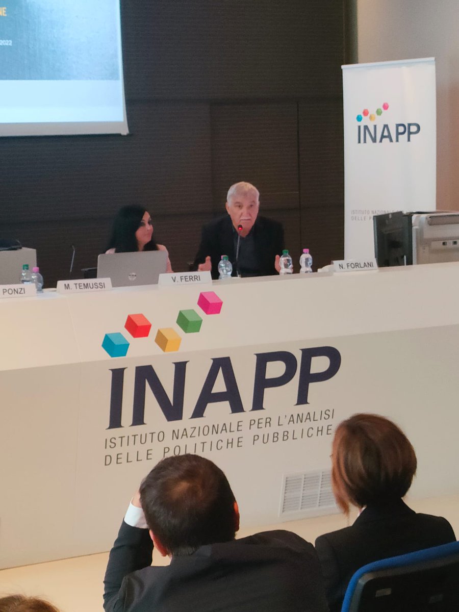 InappGov's tweet photo. Il seminario di oggi è terminato con le conclusioni del presidente #INAPP, N.Forlani. 
Il presidente di #Fondimpresa, A.Regina, ha introdotto la tavola rotonda sulle politiche attive del #lavoro a supporto delle transizioni lavorative.

▶️ https://t.co/cukBegYyZP

#17ottobre https://t.co/pW7MtxznIR