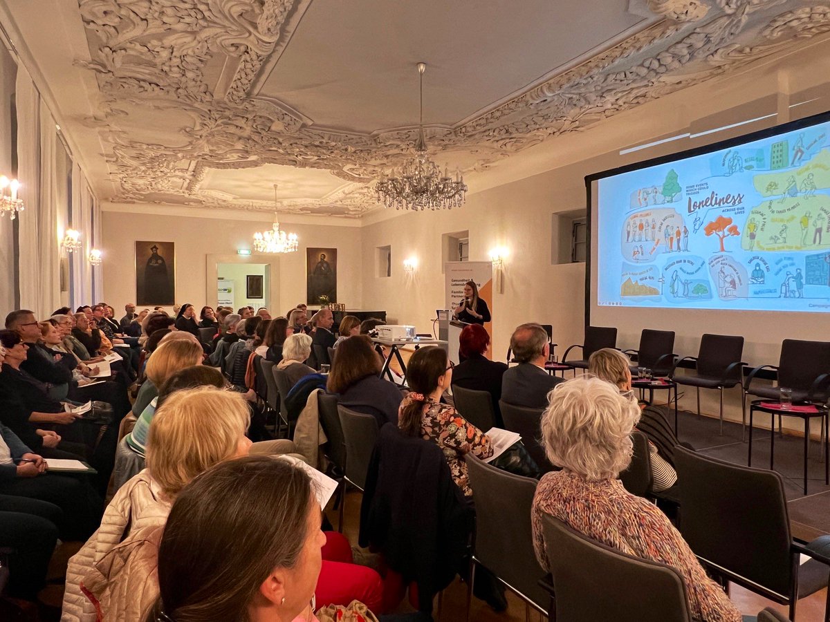 Mareike Ernst tweet media