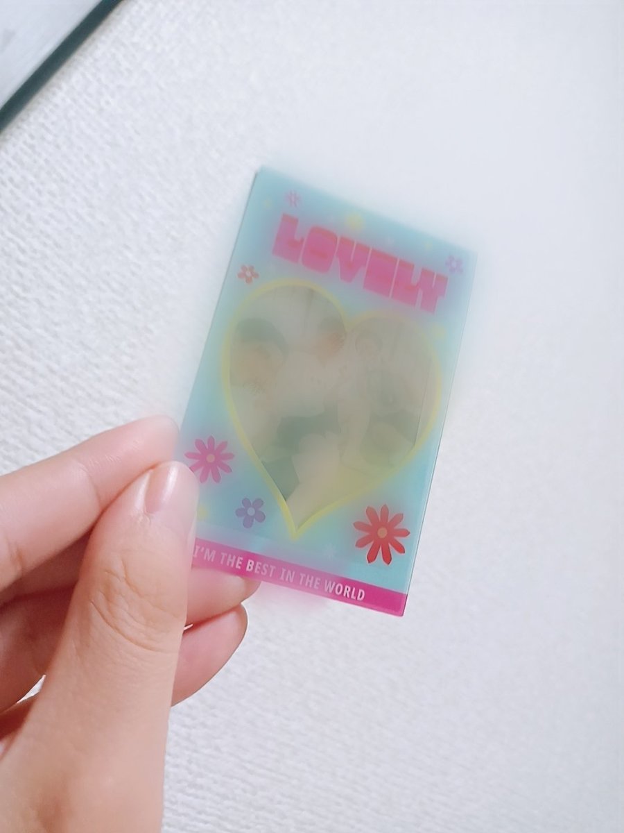 ハァハァハァ……2年生の先輩方と撮ったチェキSo Cute……！！！！！