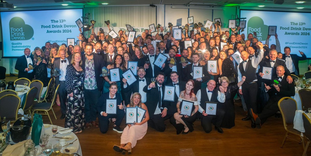 BaysBrewery's tweet photo. We just wanted to say a huge 'THANK YOU' for all your kind wishes following our awards haul at the @FoodDrinkDevon Awards 2024 🙏

Read all about our award wins here https://t.co/9GBma9je90 and from everyone here at Bays 'cheers' for choosing local 💙

#proudtobelocal https://t.co/W0OWaHvMlx
