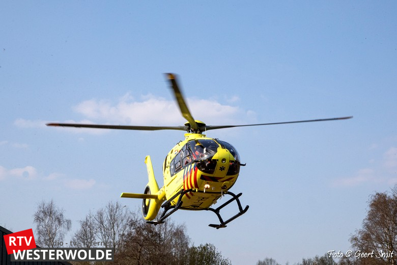 Ernstig gewonde bij aanrijding in Scharmer