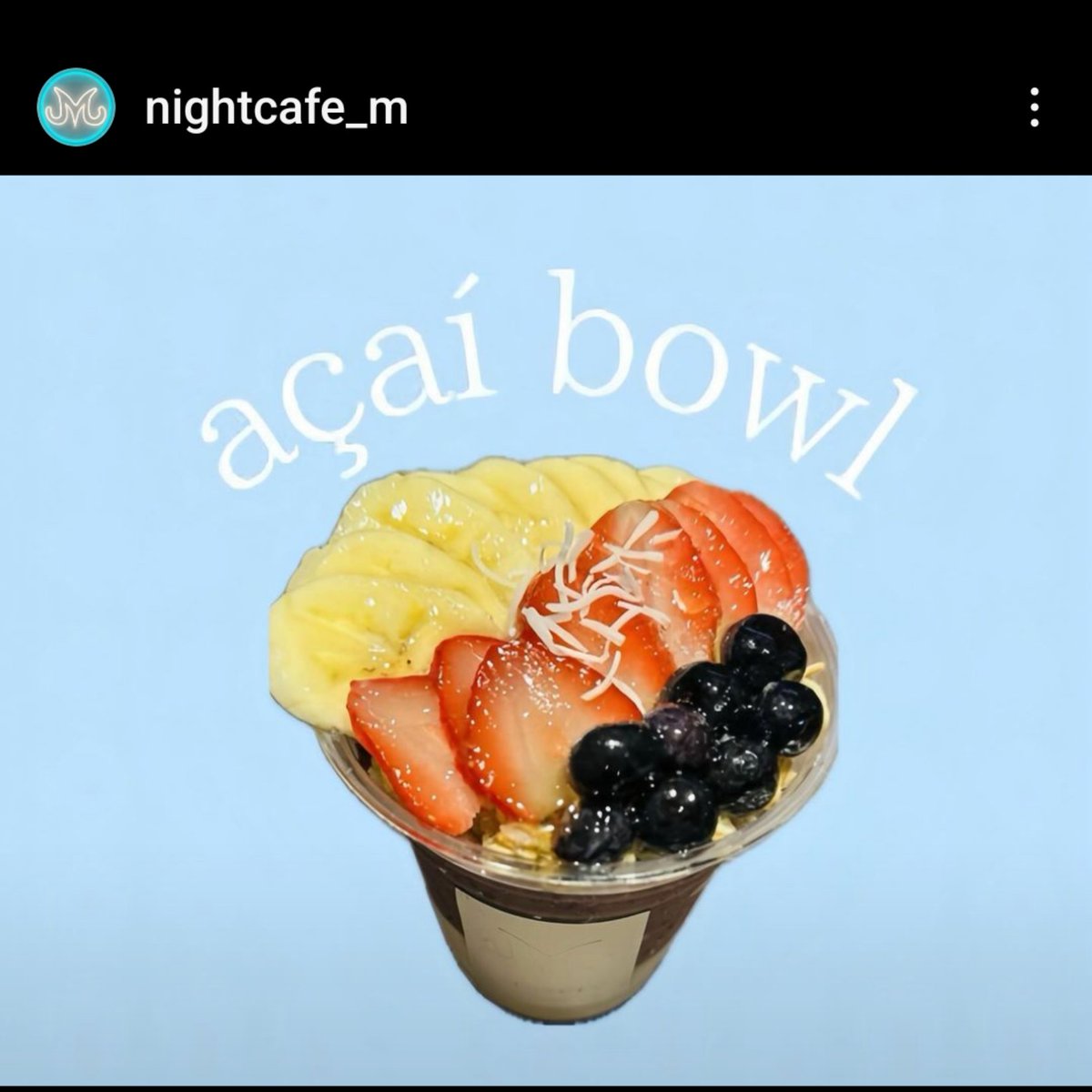 gpic_block's tweet photo. 夜カフェM
三種類のフルーツをカスタマイズして頂けます😍
ストロベリー
バナナ
ピーチ
ブルーベリー
パイナップル
ベリーミックス
税込み１１００円
お持ち帰り/店内飲食可能です～
＃京都 ＃烏丸 ＃スイーツ #アサイーボウル ＃不定休 https://t.co/FFUWJaZhe6