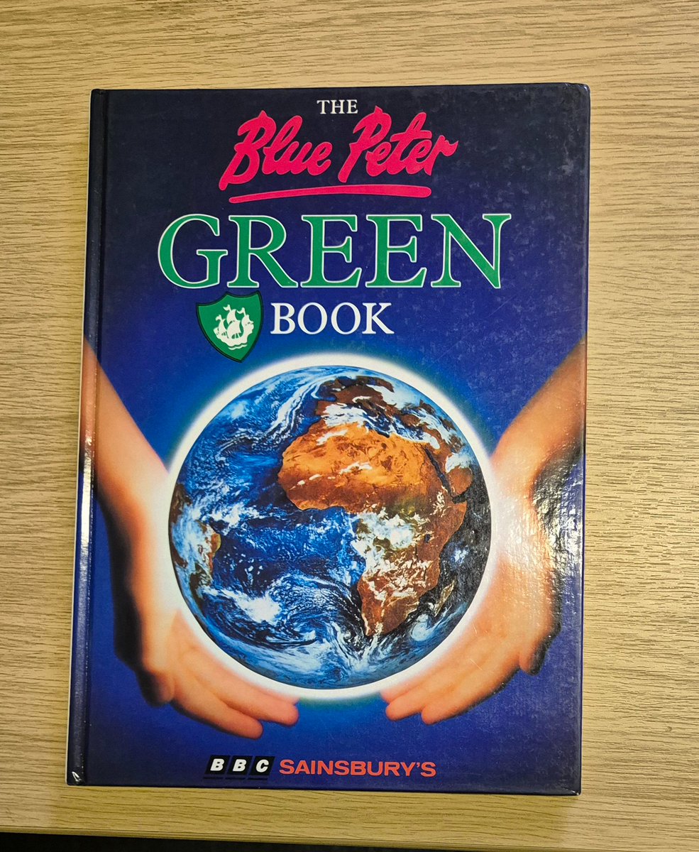 CursedObjectsUK's tweet image. 📢 New episode!! An absolutely riveting, rollercoaster ride through the history of the climate crisis with @alicebell, via a jar of toxic Euston Road air  open.spotify.com/episode/2eUaK4…
