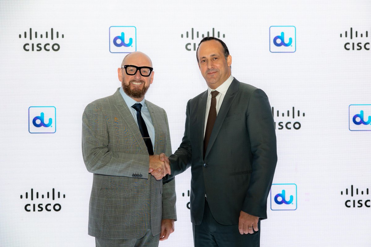 ciscomiddleeast's tweet photo. Today, du launched its new technology suite, ‘Enterprise Plus’, built on Cisco's Catalyst SD-WAN solution.

With advanced #security and #networking, the solution empowers customers with greater control over bandwidth and traffic management.

@GITEX_GLOBAL @dutweets 

#CiscoGITEX https://t.co/LF7pCR9nOE