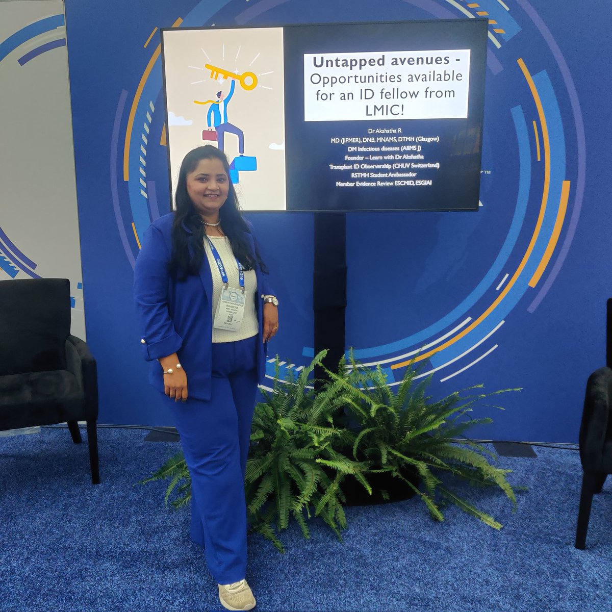 IDdocAkshatha's tweet photo. First day @IDWeekmtg &amp; it’s already been amazing!
Had the opportunity to give two presentations at Global BugHub!
The response has been overwhelming, &amp; I'm so excited for the days ahead!  #IDWeek2024 #BugHub https://t.co/54mQ3f0HVb