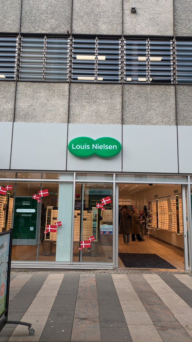 "So, Louis, we thought we'd call it Specsavers here in Denmark, like they do in other..."

"We're calling it Louis Nielsen."

"It's a great name but the whole 'should have gone to Specsavers' thing works so well..."

*Crunches pair of glasses in fist*

"Louis. Nielsen."