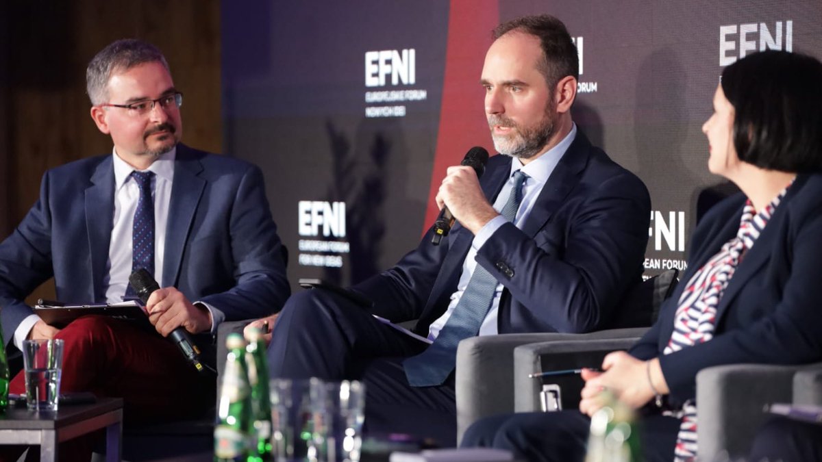 MRiTGOVPL's tweet image. Wiceminister @ignacyn na @EFNI_Poland: 💬 #EPBD nie nakłada zobowiązań na osobę prywatną, a na państwo. To państwo musi stworzyć takie warunki, by spełnić zapisane w dyrektywie cele.