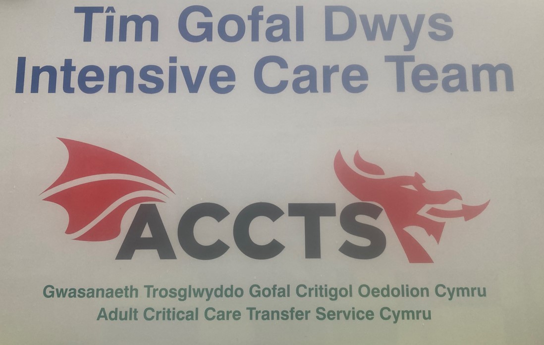 CritCareCymru's tweet image. Our latest ACCTS recruits are taking part in a week-long induction course learning about specialist critical care transfer. They will soon be helping us continue delivering safe, high-quality transfer of critically ill patients across Wales.