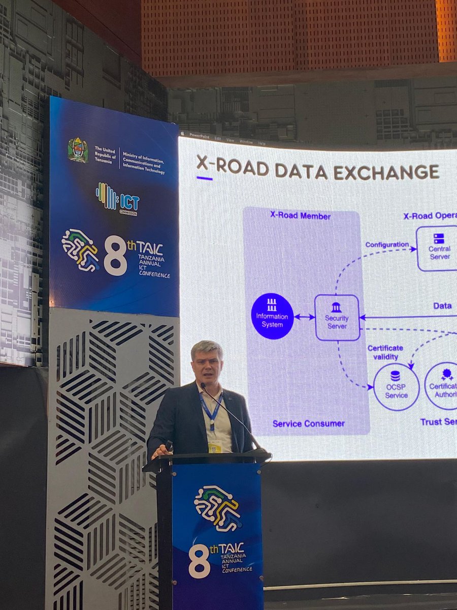 ESTDEV 🇪🇪 #StandWithUkraine tweet media
