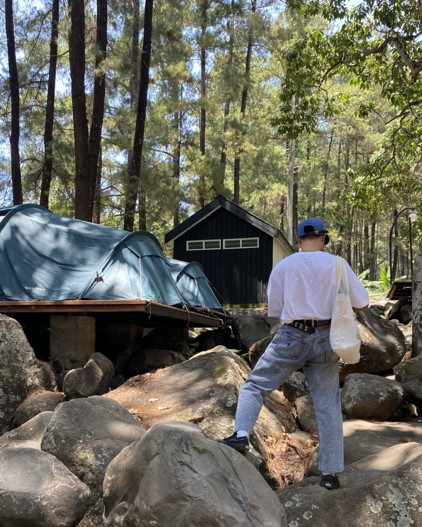 d i k a 🦖 tweet media