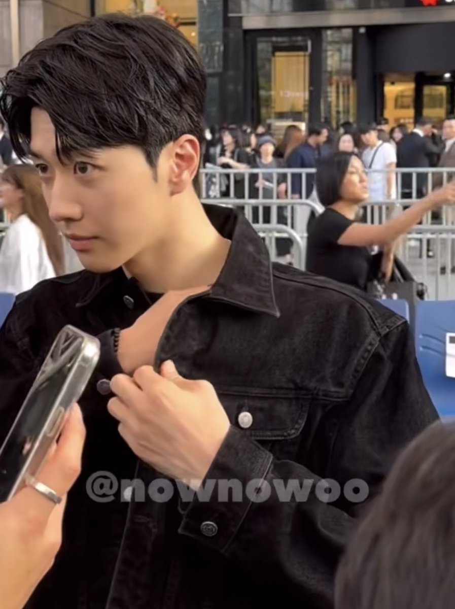 nownowoo's tweet photo. 입덕.. https://t.co/xKOkoAll1H