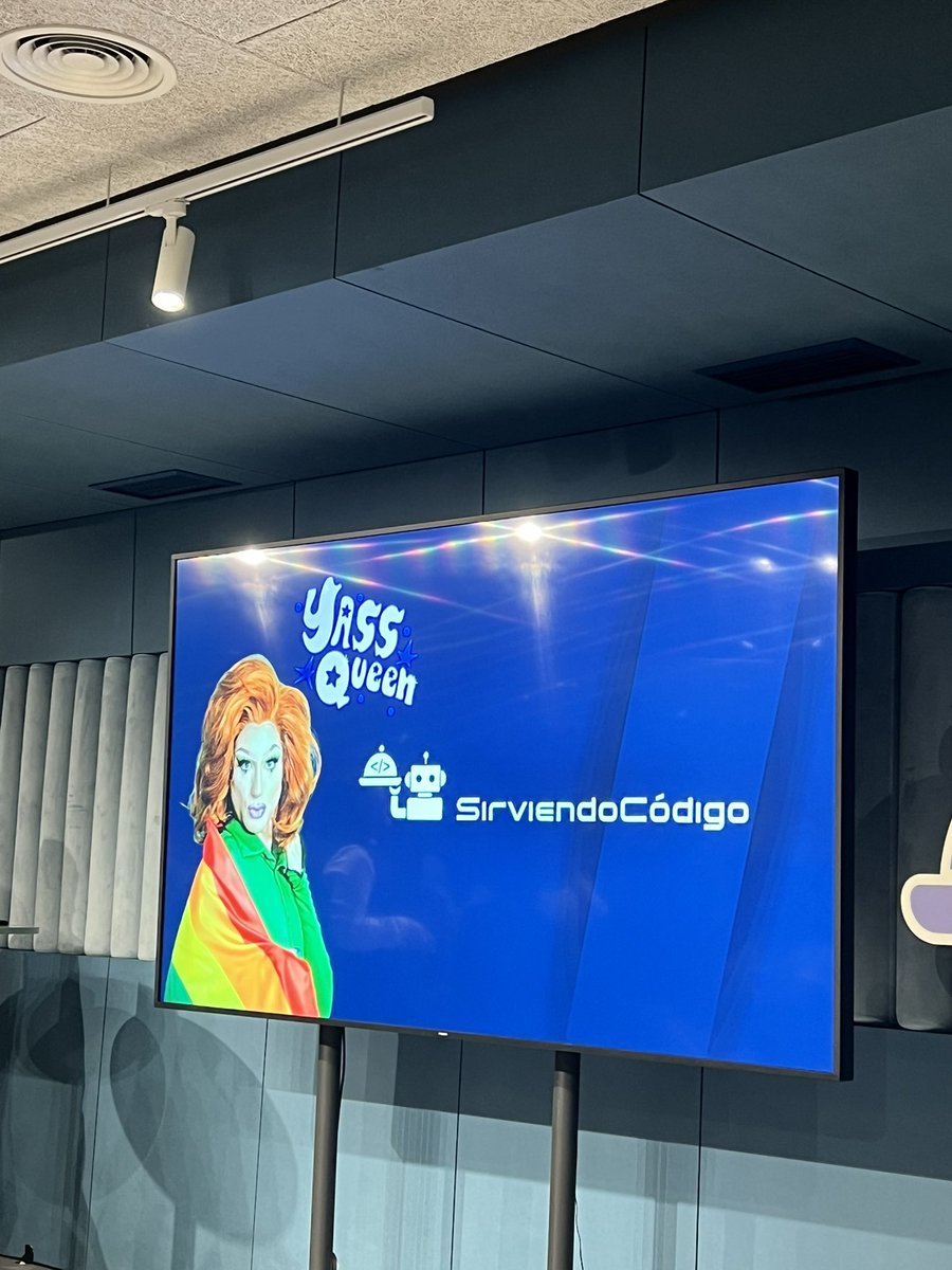 Poco se habla de lo bien que me lo pasé ayer con <a href="/IrnMM/">Irene M Morgado 🌈 - en 🩵☁️ soy IrnMM</a> <a href="/LauraLacarra/">Laura Lacarra 👩🏻‍💻</a> <a href="/MoureDev/">Brais Moure</a> <a href="/npatarino/">Nicolás Patarino - Chimichurri Code</a> <a href="/_mtnieto/">Maritere Nieto (@mtnieto.es 🦋)</a> <a href="/TeresaLufuluabo/">Teresa B. Lufuluabo Pastor</a> en <a href="/sirviendocodigo/">Sirviendo Código</a> 🫶🏼✨
Estar con ellos siempre es un chute de energía 🤗