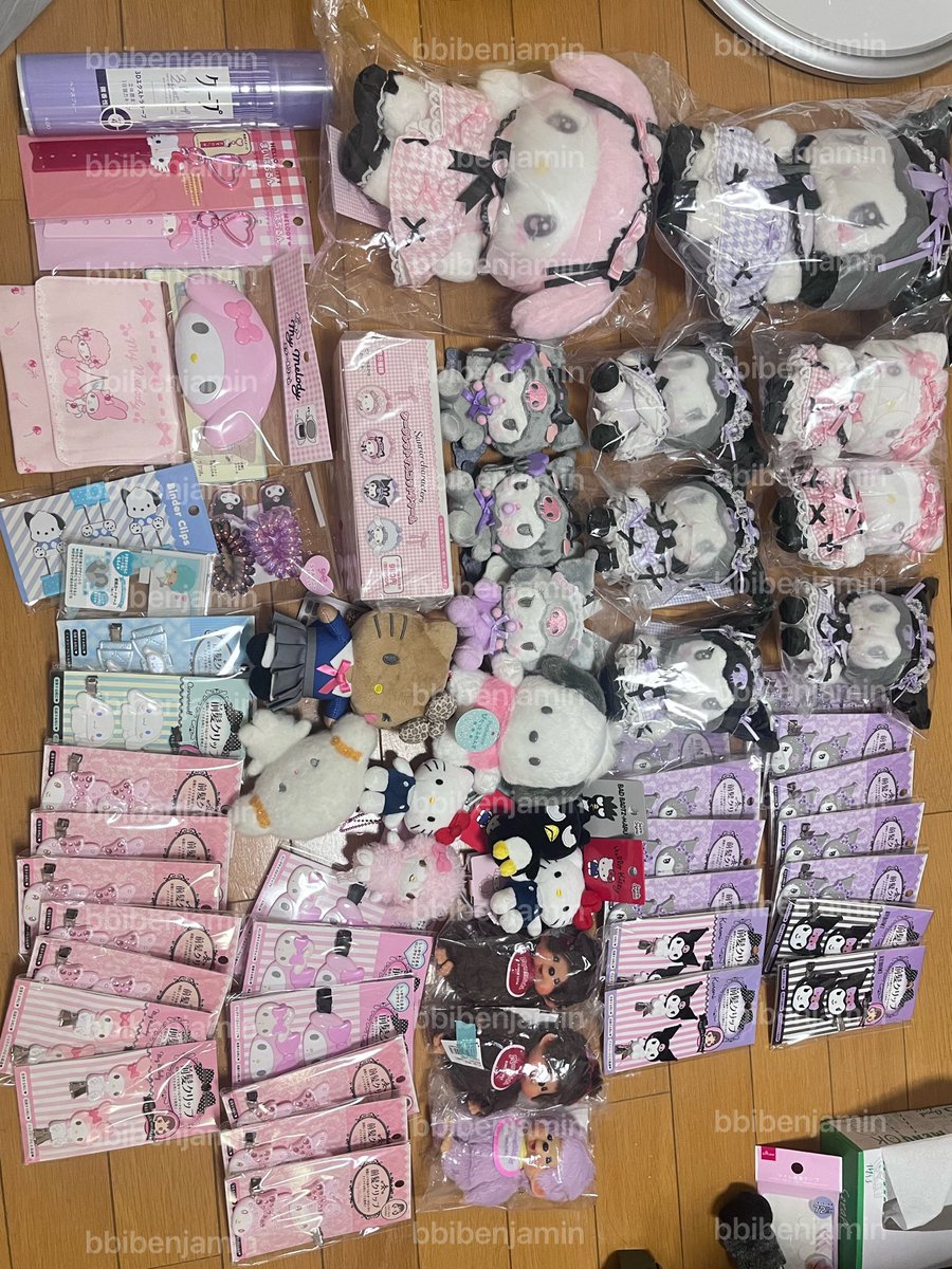 bbibenjamin's tweet photo. หิ้ววันนี้ค่ะ สินค้าอื่นๆนอกจากที่ลงรับหิ้ว ใครอยากได้อะไรฝากหิ้วได้น้า เค้าหาให้ค่ะะ 🙇🏻♀️💘💘 #bbibenjaminupdate https://t.co/1z2vFY3mSc
