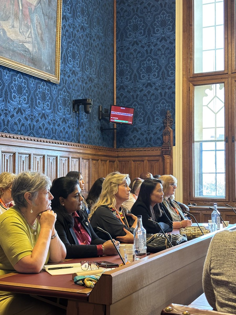 SavvitasGlobal's tweet image. We should educate founders about AI opportunities. Key insights from @anastassialauterbach on how we can reframe this issue. #WomenInTech #WBWDay