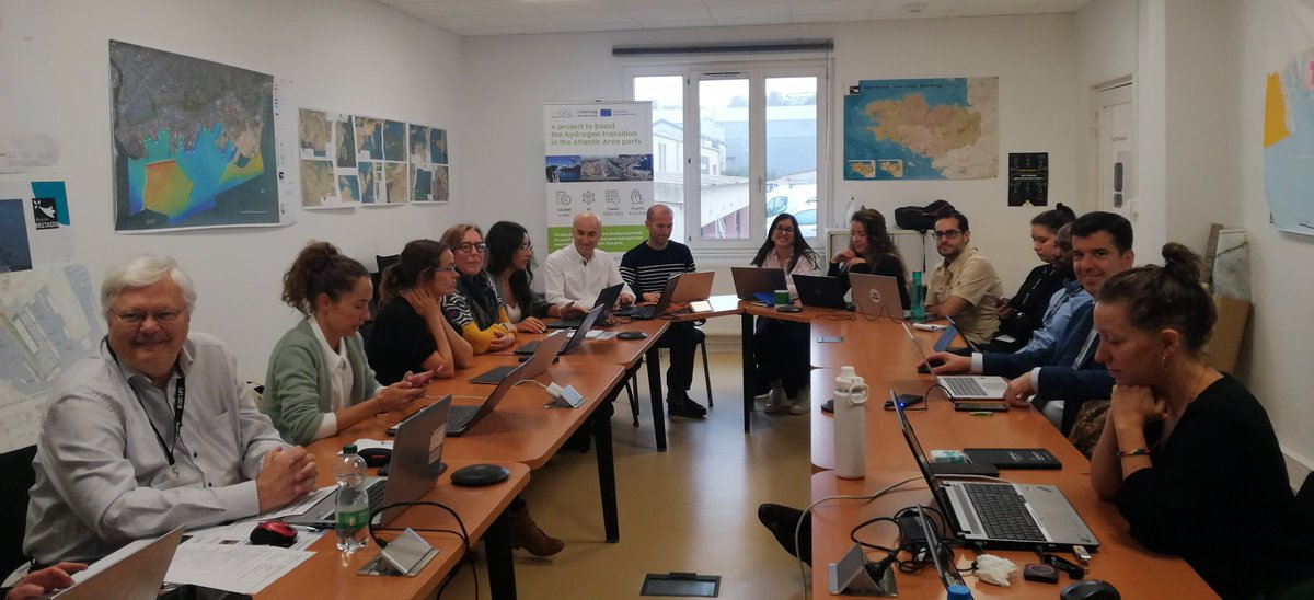 CT_EnergyLab's tweet photo. #EVENTOS #HYDEA.
📍Workshop en #SeaTechWeek en Brest, Francia.
📍Reunión #Stakeholders del #hidrógeno y #biocombustibles.
📍Reunión de consorcio.
+ Info: https://t.co/wgLheyMRxd
@AtlanticArea #Innovación #EspacioAtlántico #EnergíasRenovables #SectorMarítimo https://t.co/6FirrXoRiT