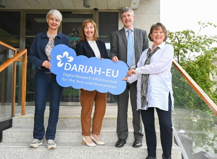 🎉A huge congratulations to Prof Jennifer Edmond (Digital Humanities) on her appointment as National Coordinator for Ireland’s participation in the DARIAH ERIC, as announced by Research Ireland earlier this week.

🔎Read more here: tcd.ie/news_events/ar…

#HubMatters