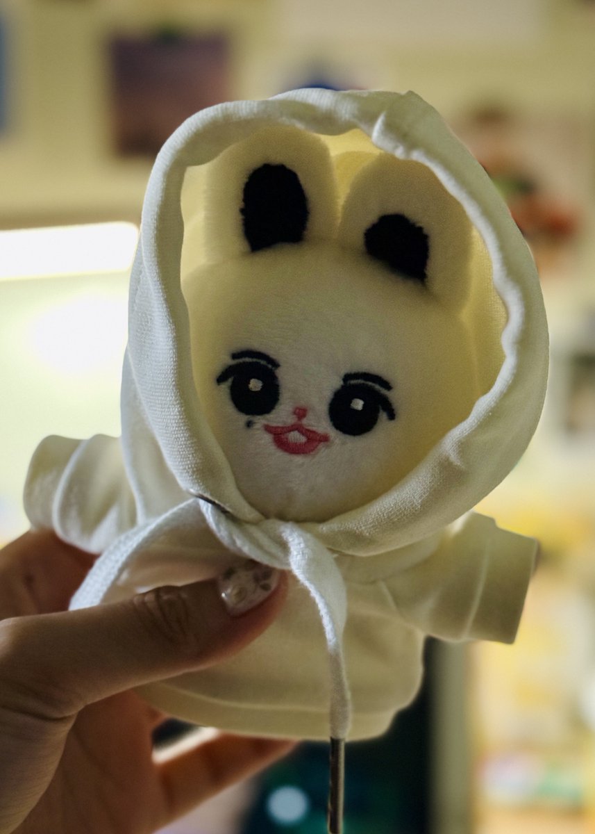 안뇽?
아무래도 15CM 옷은 many 크구나😅
이대로 며칠만 있어주겠니? (쿨럭 

<a href="/ggamyeol/">깜열</a>