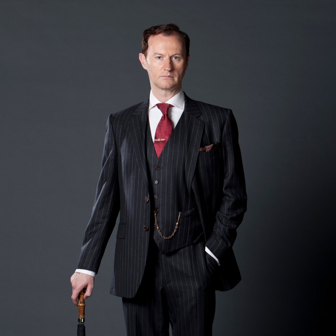 Happiest of birthdays to our own Mycroft Holmes, the wonderful Mark Gatiss 🎉 

#mycroftholmes #markgatiss #sherlockescaperoom #immerisve #london