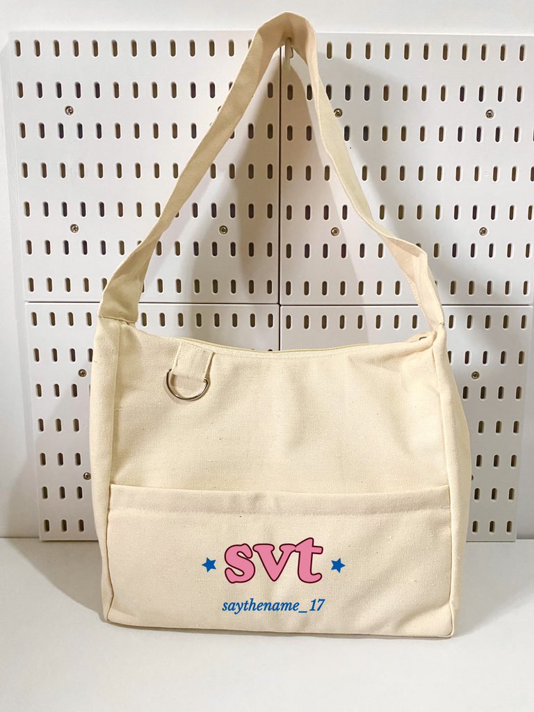 cosmic_clubph's tweet photo. svt midi bag collection by cosmic club cream version 🤍 
 
see thread to see every members’ designs ⭑.ᐟ https://t.co/dDSVavYy0C