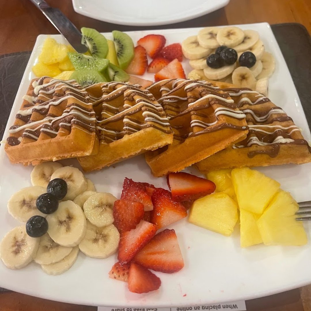OdooCafe's tweet photo. Gather the squad, because our Tutti Fruity Waffle is made for sharing! 🍓 

Loaded with fresh seasonal fruits, and drizzled with rich chocolate—it's perfect for family, friends, or just treating yourself to all the flavours of the season. 

Who’s ready to dig in? 

#OakvilleEats https://t.co/VMkDzFviOG