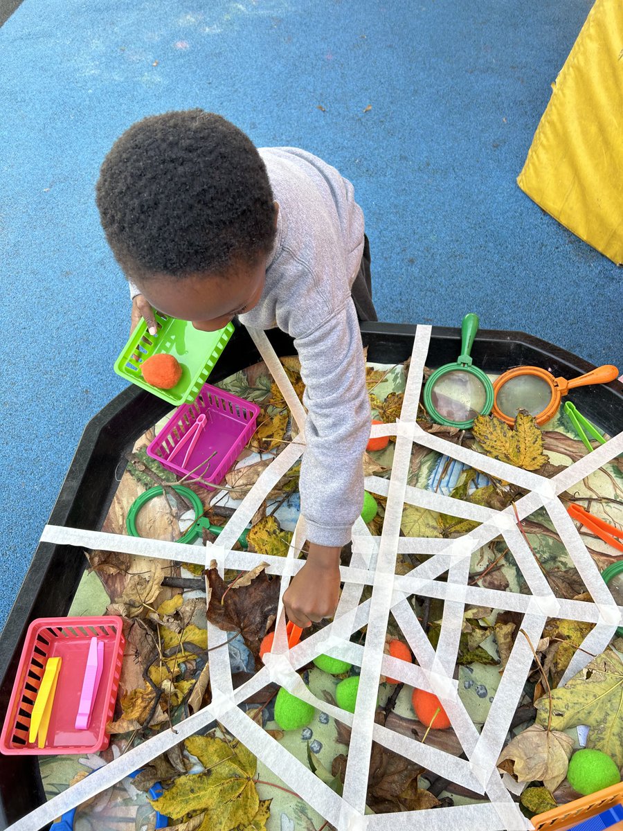 Lucy Coates tweet media