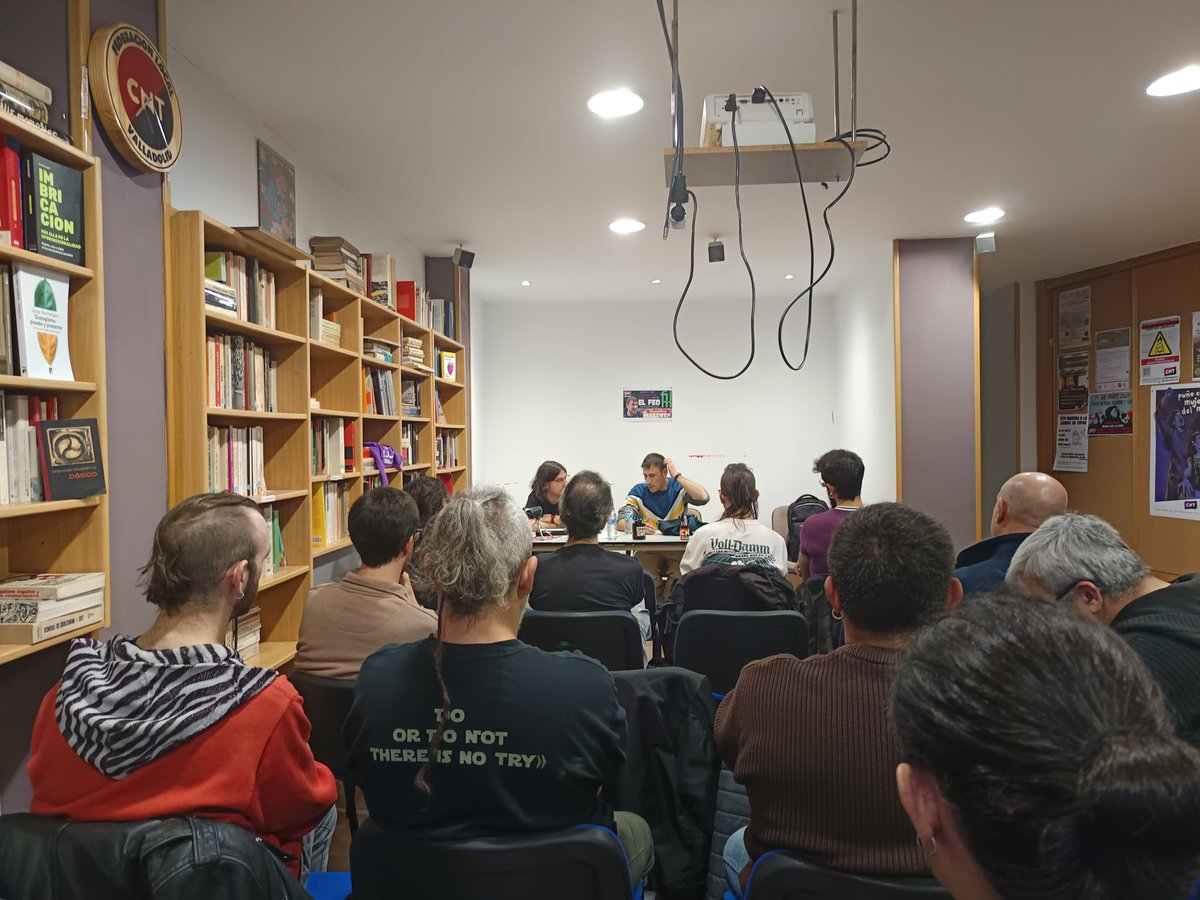 VALLADOLID | Empieza la charla - coloquio con #ElFeo sobre el caso de la <a href="/LaFilmoMaldita/">La Filmoteca Maldita</a> Cine, censura y acceso popular a la cultura 🧑‍⚖️📽️