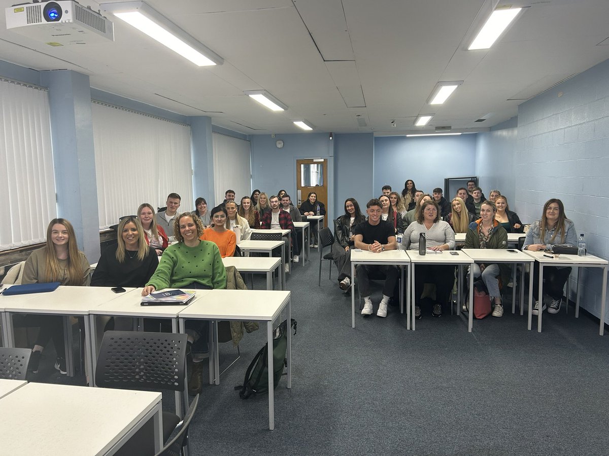 KHair_BusEd's tweet image. And just like that… final PP session with #StrathBusEd before they start placement at the end of the month. It’s been such a privilege working with them all this year, really excited to see them continue to grow on placement 🤩 #StrathPGDE