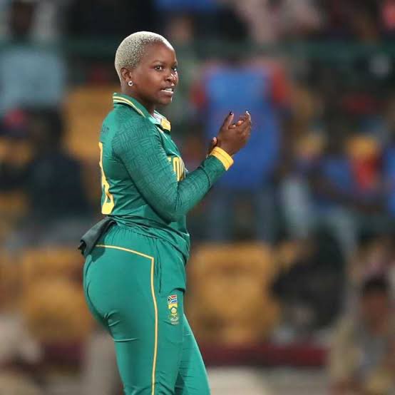 As Proteas qualified for the Finals, Nonkululeko Mlaba also made HISTORY by becoming the only South African women’s bowler to pick up 10 wickets in a single tournament.. Also joint top wicket taker 🇿🇦🇿🇦
 #T20WorldCup