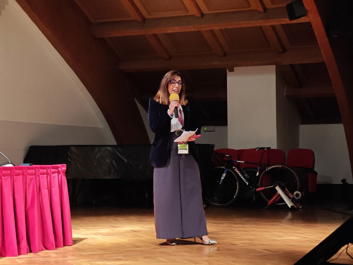 También agradecemos a Rocío Ortega Ruíz, Directora de Recursos Humanos en <a href="/FriasNutricion/">Frías Nutrición 💚</a> por si moderación en la mesa redonda sobre #ResoluciónExtrajudicialDeConflictos  en #RHEvolución.

#CongresoRRHH #CongresoPRL #50AniversarioRedDeRRHH #RedDeRRHH #RedDePRL