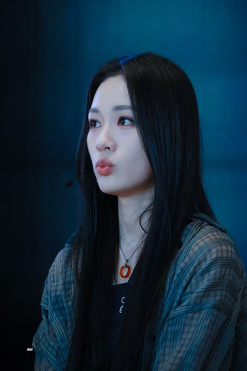 d_al_li's tweet image. 241017 #원밀리언 #데비