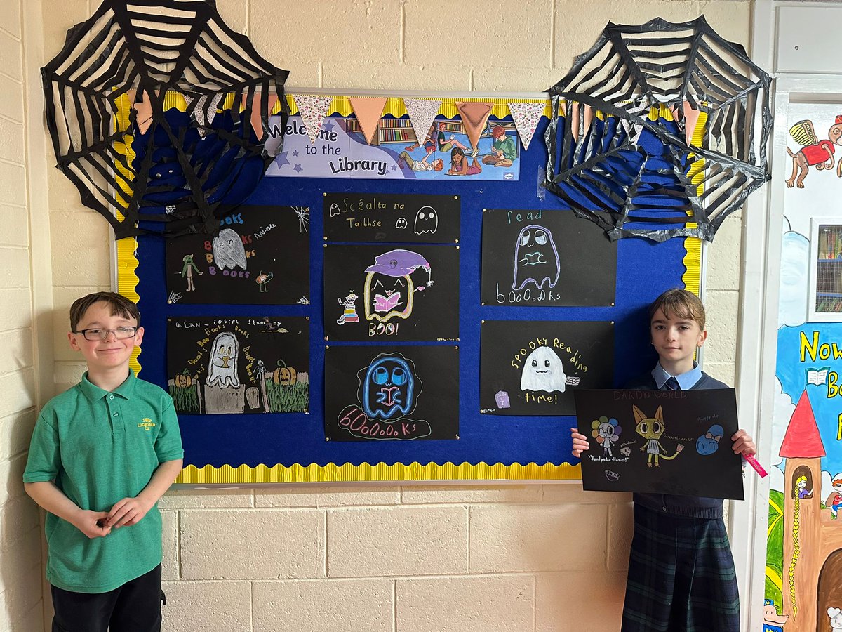 scoilaineesker's tweet image. 🎃📚 Clara and Alan from Room 3 brought some spooky vibes to our library notice board with their creative artwork! 👻✨ #LibraryDecor #SpookySeason