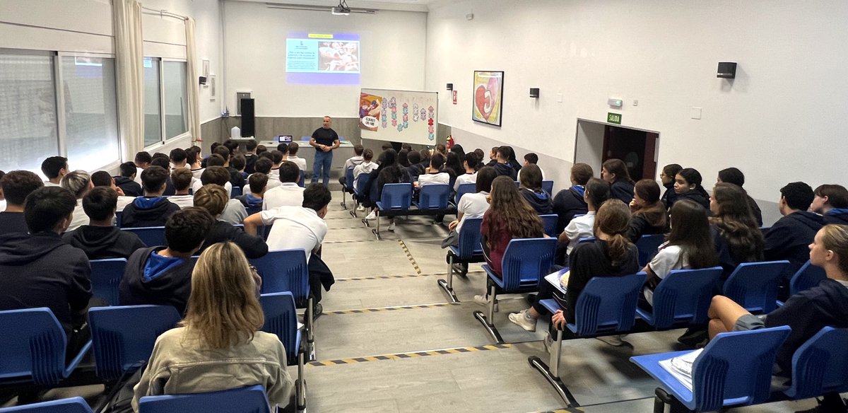 José Pérez Bernal (@drperezbernal) on Twitter photo "#Trasplantes: la #Solidaridad como fuente de #Vida" para 90 alumnos de 4º de #ESO de <a href="/maristasevilla/">Maristas Sevilla</a>. #CIENCIA Y #VALORES. Testimonio de trasplantado hepático. Gran implicación del profesorado y coloquio de muy alto nivel. <a href="/RICOMSevilla/">Colegio de Médicos de Sevilla</a> <a href="/MaristasMedit/">MaristasMediterranea</a> #MaristasSevilla #Maristas "#Trasplantes: la #Solidaridad como fuente de #Vida" para 90 alumnos de 4º de #ESO de <a href="/maristasevilla/">Maristas Sevilla</a>. #CIENCIA Y #VALORES. Testimonio de trasplantado hepático. Gran implicación del profesorado y coloquio de muy alto nivel. <a href="/RICOMSevilla/">Colegio de Médicos de Sevilla</a> <a href="/MaristasMedit/">MaristasMediterranea</a> #MaristasSevilla #Maristas