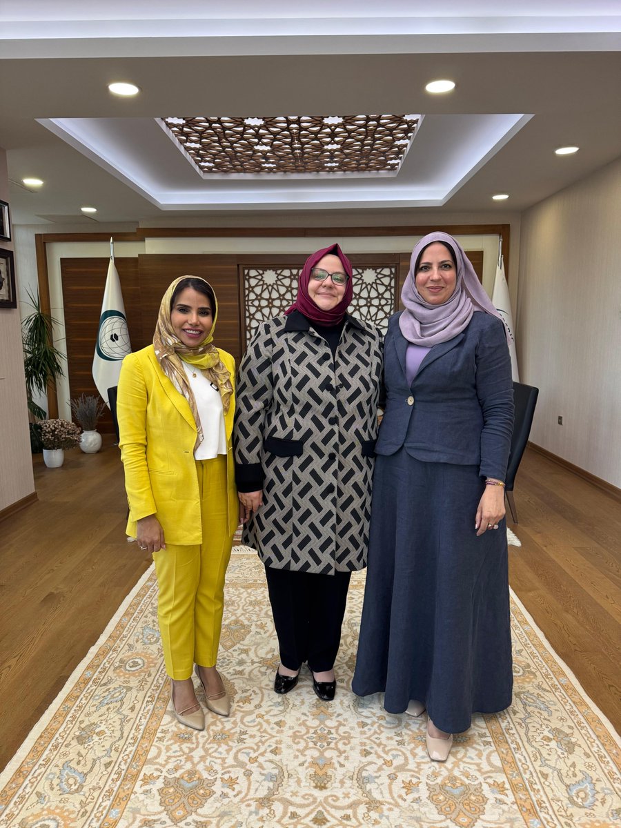 sesric's tweet photo. On the margins of #OICStatCom13, a bilateral meeting took place between H.E. Zehra Zümrüt SELÇUK and H.E. Intisar Abdullah AL WAHAIBI, Director General of GCC Statistical Centre (@GCCStat).

They discussed possible areas of cooperation in official statistics and advancing statistical capacity with a focus on their common member countries.