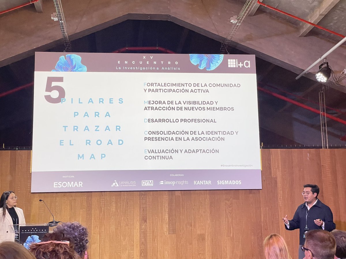 AlejandraBorcel-Idea tweet media