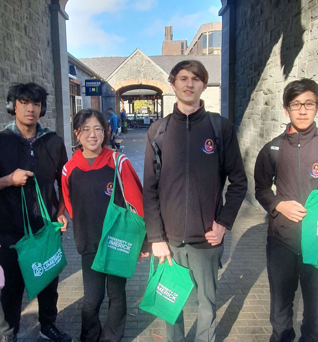 colaiste's tweet photo. Fantastic opportunity for our Coláiste Chiaráin senior students to explore courses and careers at the Limerick colleges Open Day. (MIC, TUS, UL)
@UL 
@LimClareETB https://t.co/xOfw5Melz1