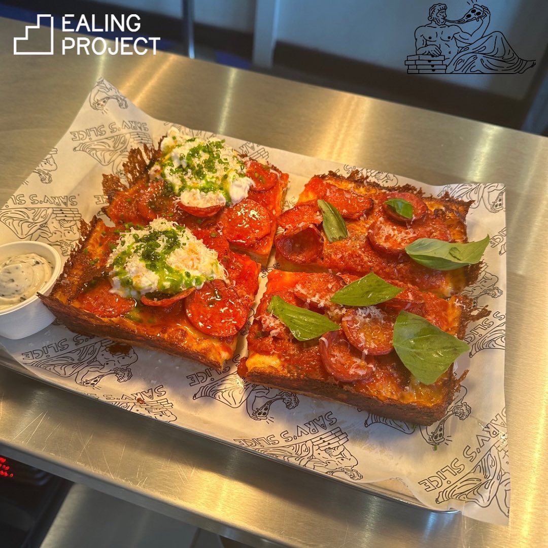 ealing_project's tweet image. Ealing! Have you heard we have a new pizza vendor, Sarvs 🍕🤤? 

It’s the talk of the town! Come down and try a Detroit slice and stay for the vibes 💯

#ealingproject #pizzalover #pizza #ealingfeeling #ealingbroadway #neweats #treats