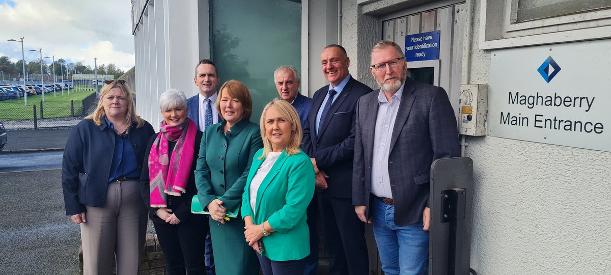 NIPrisons's tweet photo. The Prison Service was delighted to host a visit by the @NIAJusticeComm to Maghaberry during #PrisonsWeek2024.
Members had the opportunity to discuss a range of issues including rehabilitation, healthcare and work to support the resettlement of prisoners on release. https://t.co/TisVnbSV6X