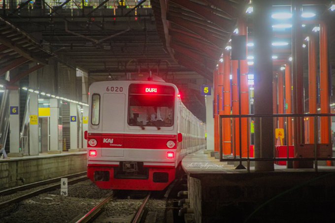 KAI Commuter tweet media