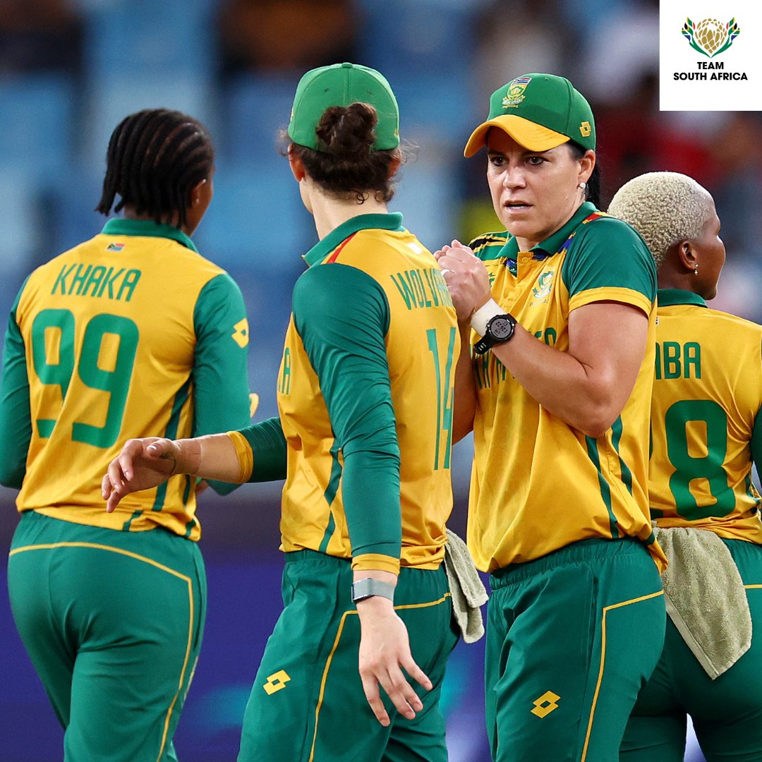OfficialTeamRSA's tweet photo. CONGRATULATIONS to the Proteas Women – through to the FINAL! 🏆⚡️🏏🇿🇦  

What a brilliant performance, taking down Australia by 8 wickets in the #T20WorldCup semi-final!  

#TeamSA #ForMyCountry https://t.co/6YsS5o5spz