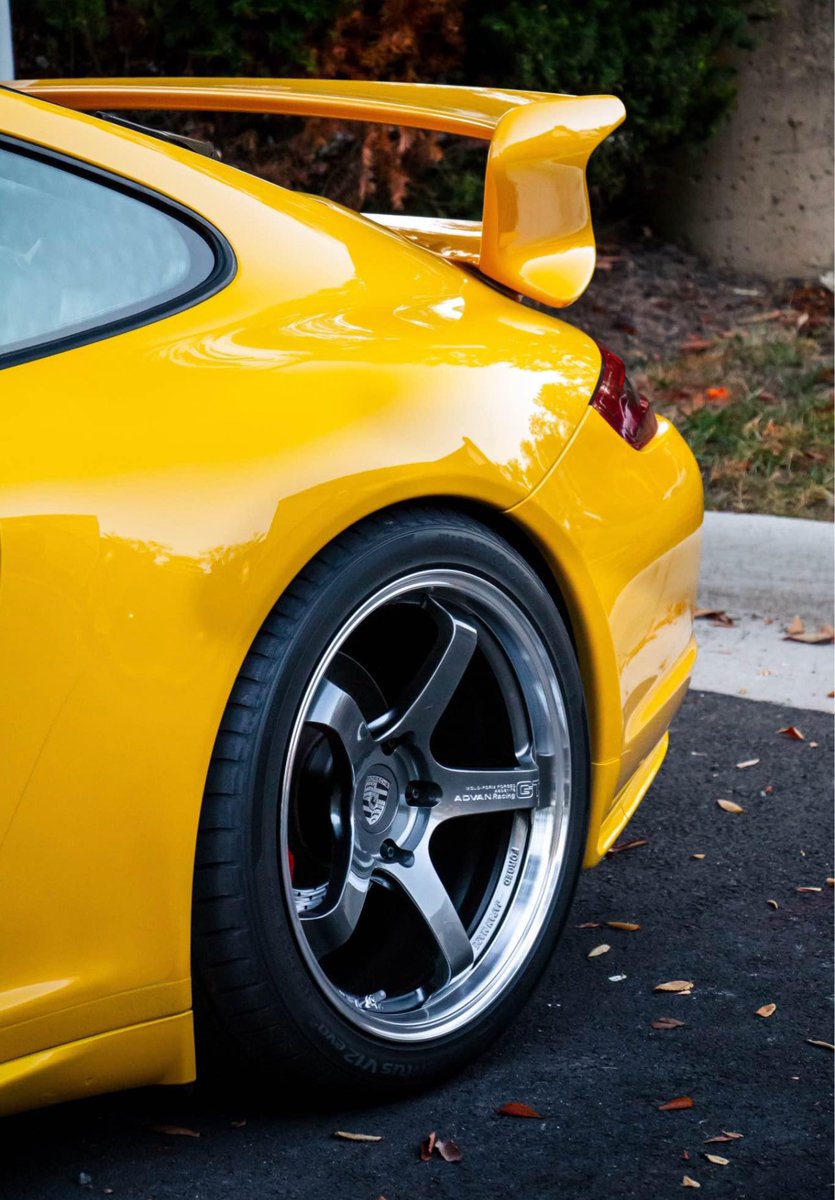 horsepower's tweet photo. I need her so bad https://t.co/jCAc1moZJg
